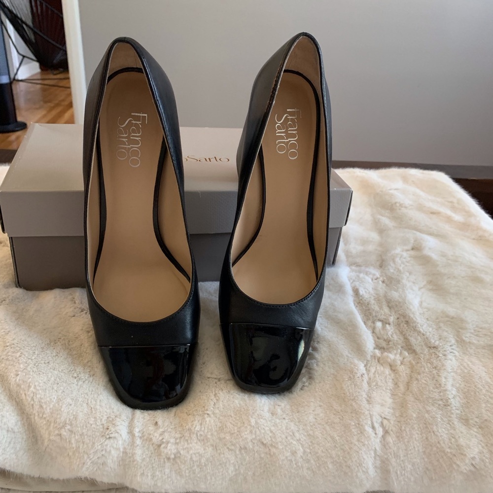 Roller pump block heel